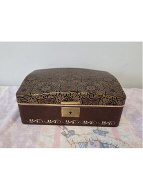Vintage Farrington Jewelry Box – Brown & Gold Baroque Lid – 1950s Made in Canada